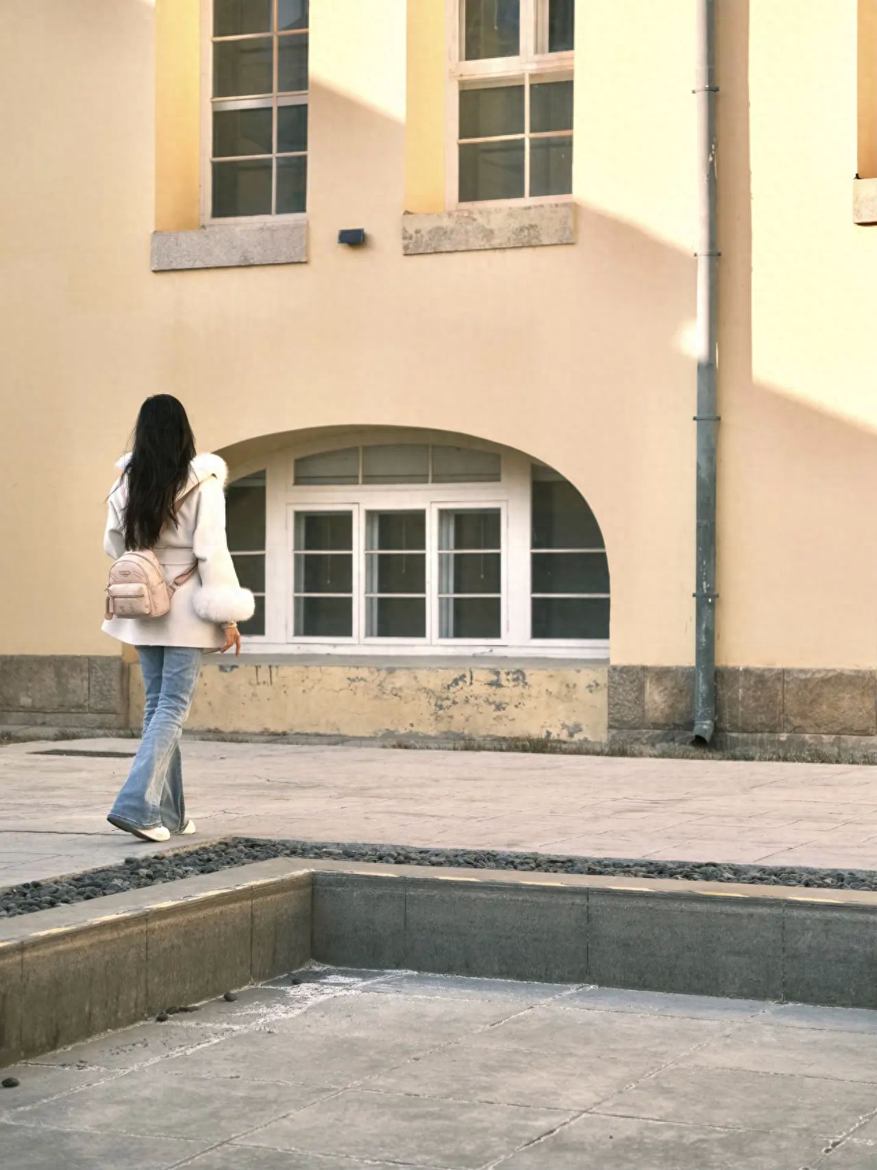 Photo by Space 491 - Opposite the Pool