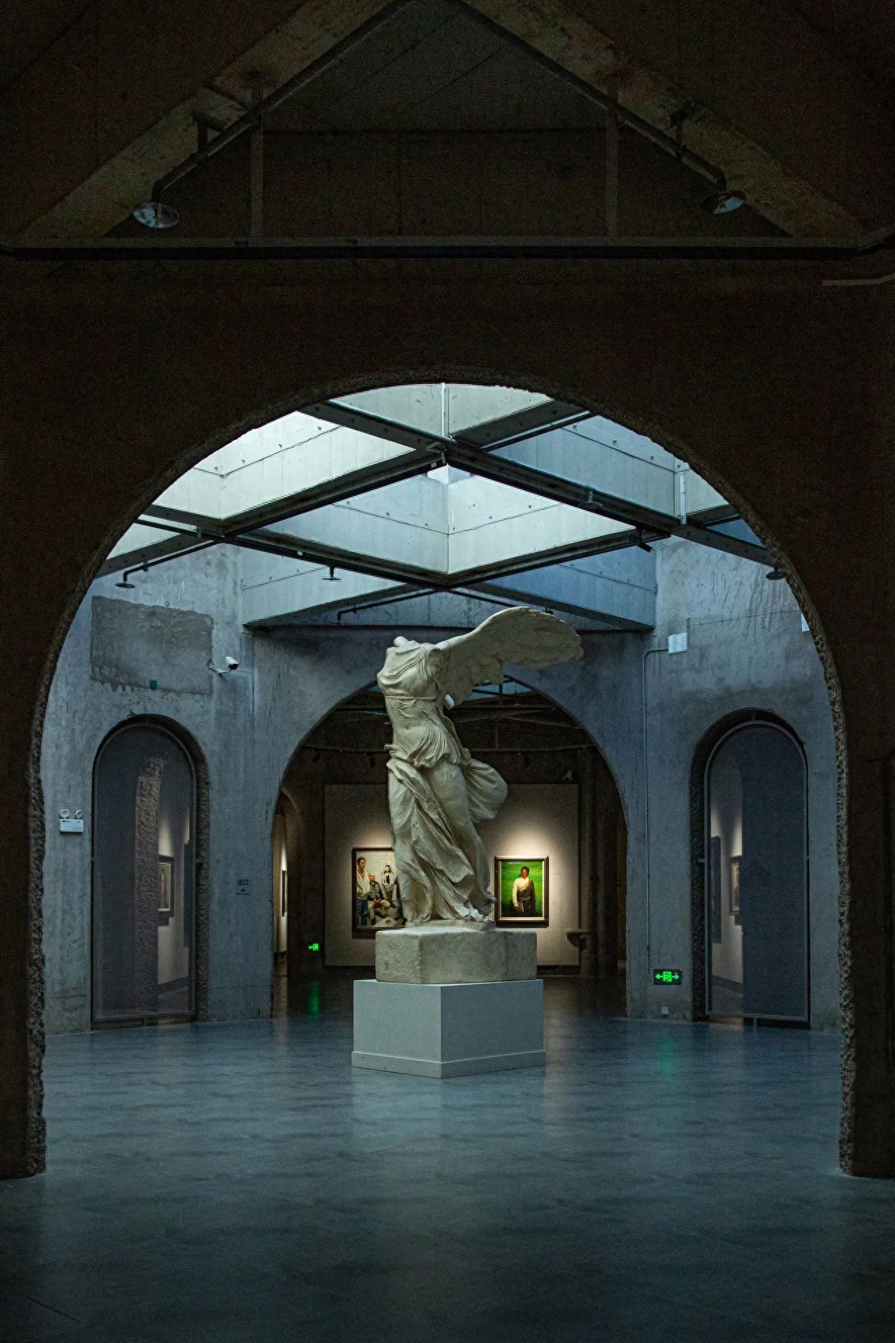 Photo by China Academy of Art Oil Painting Institute - Statue of the Goddess of Victory