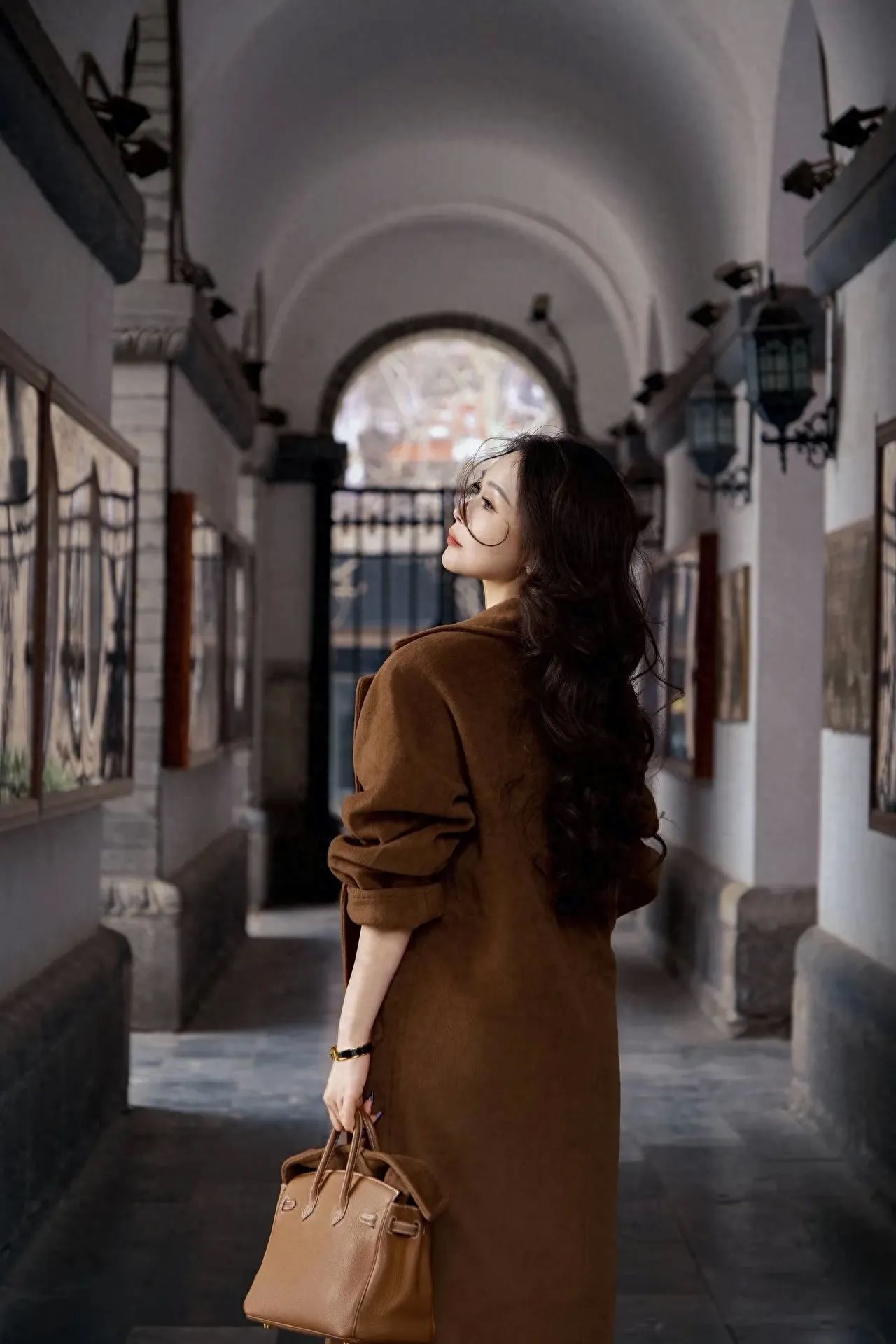 Photo by Take a photo with the corridor inside the Dongtang of the Catholic Church in Wangfujing.