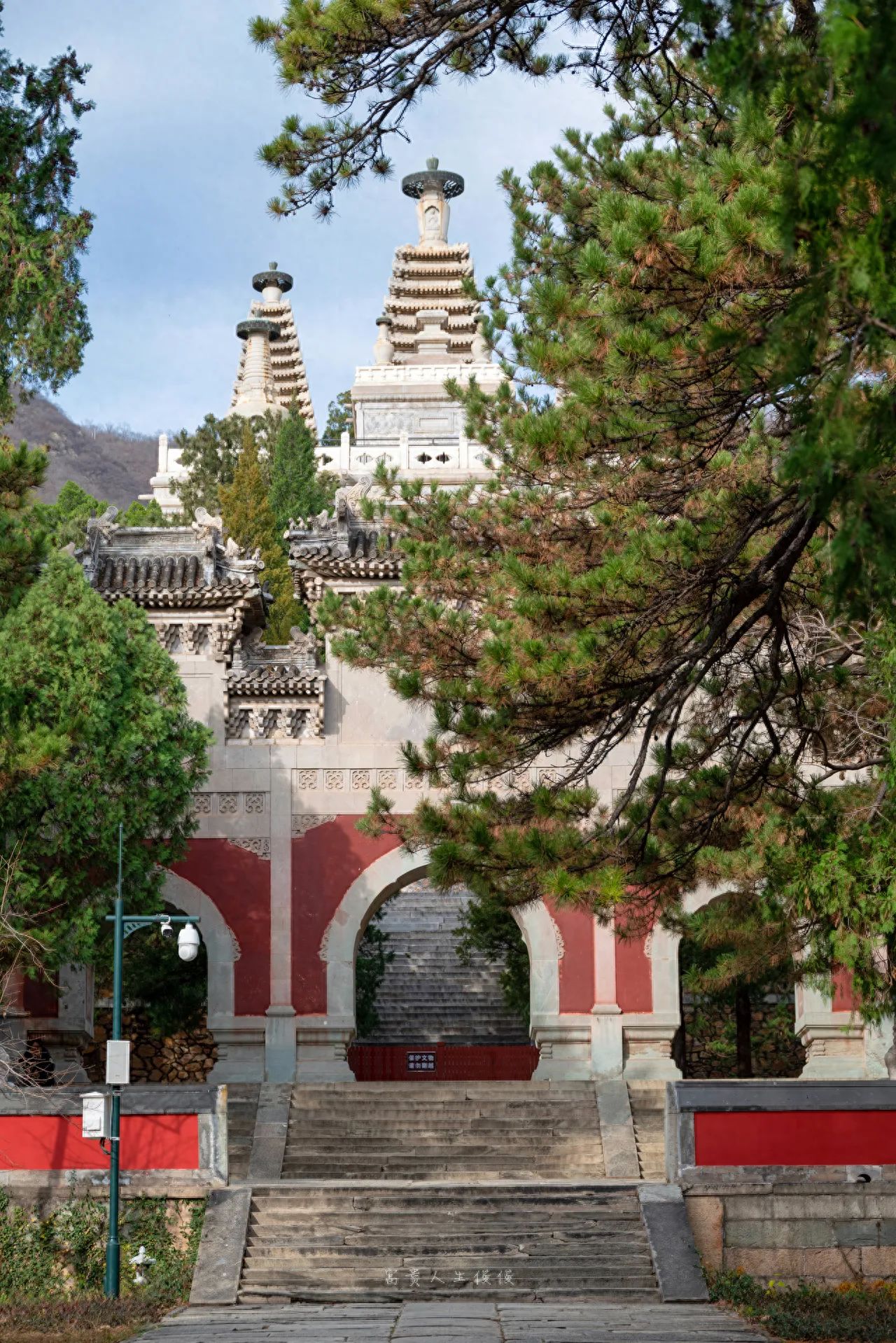 Photo by Xiangshan Biyun Temple - Front of the Vajra Seat Pagoda