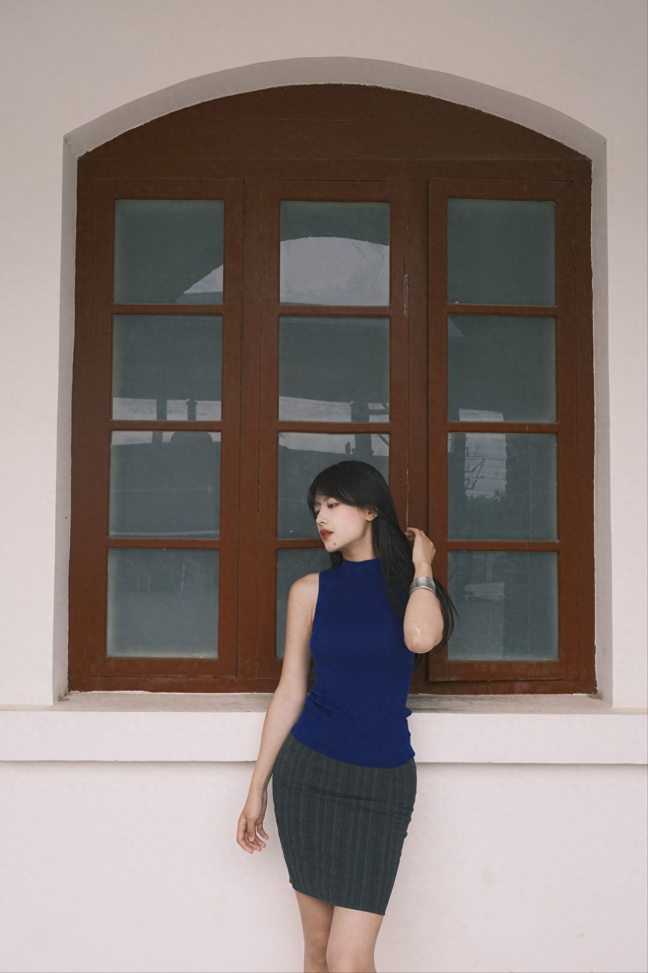 Photo by China Railway Museum - Waiting Room with Red Windows