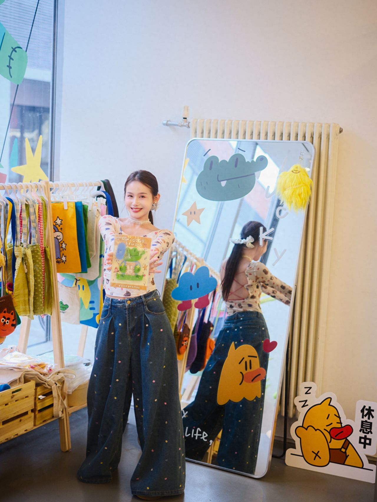 Photo by Langyuan X Art Museum - ninigogo store wall decals and mirrors