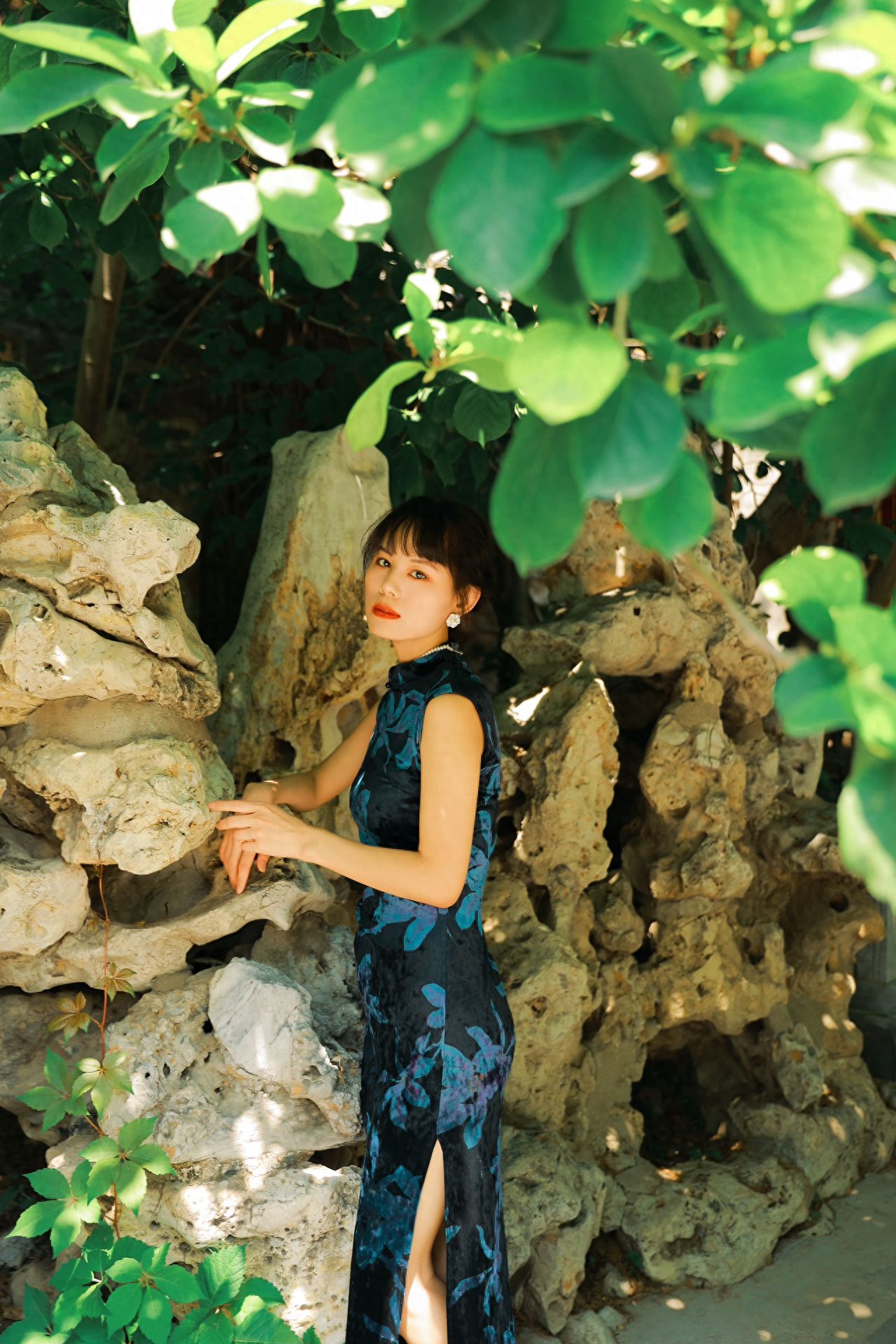 Photo by Tanzhe Temple - Rockery
