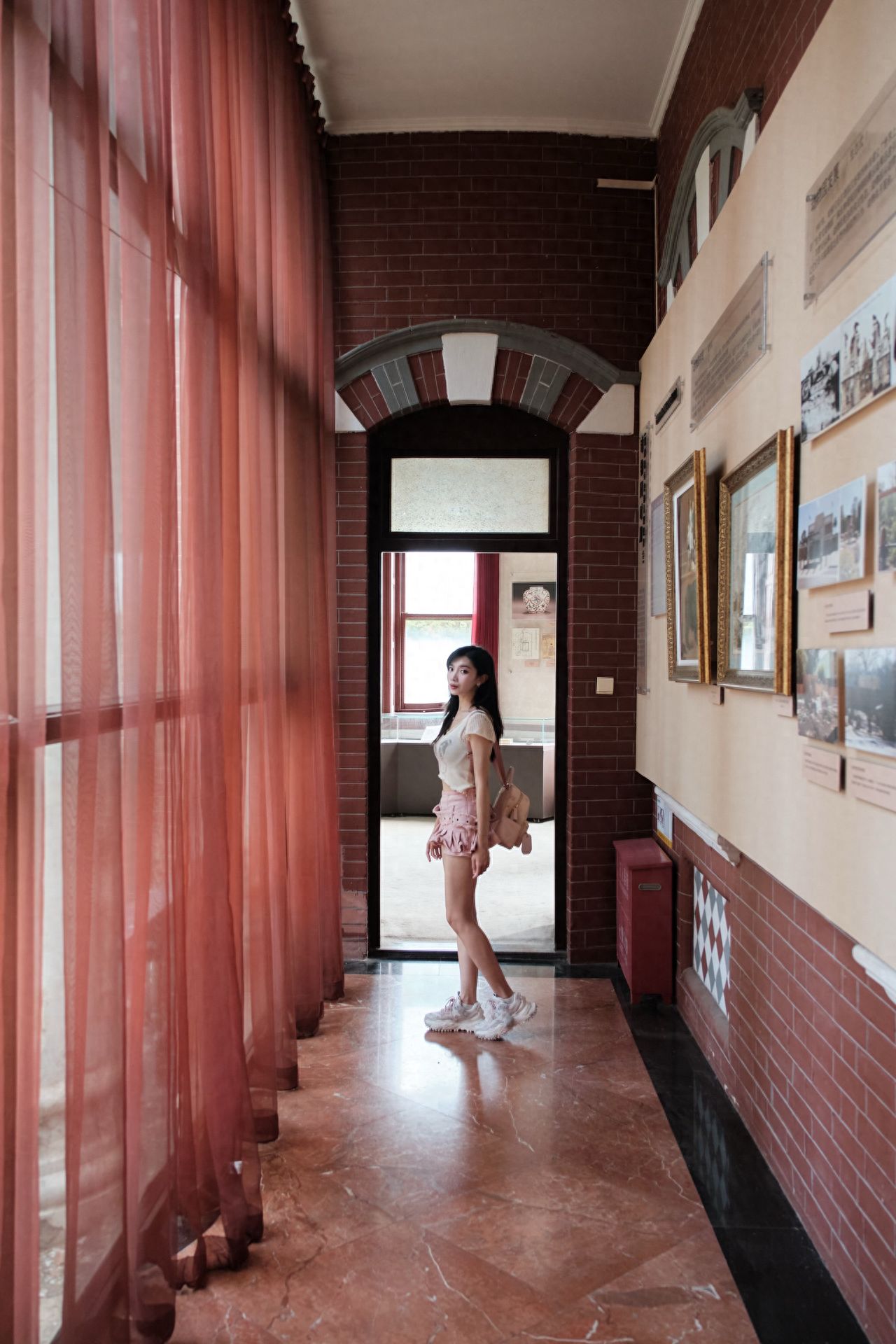 Photo by Beijing Zoo - Changguanlou Corridor