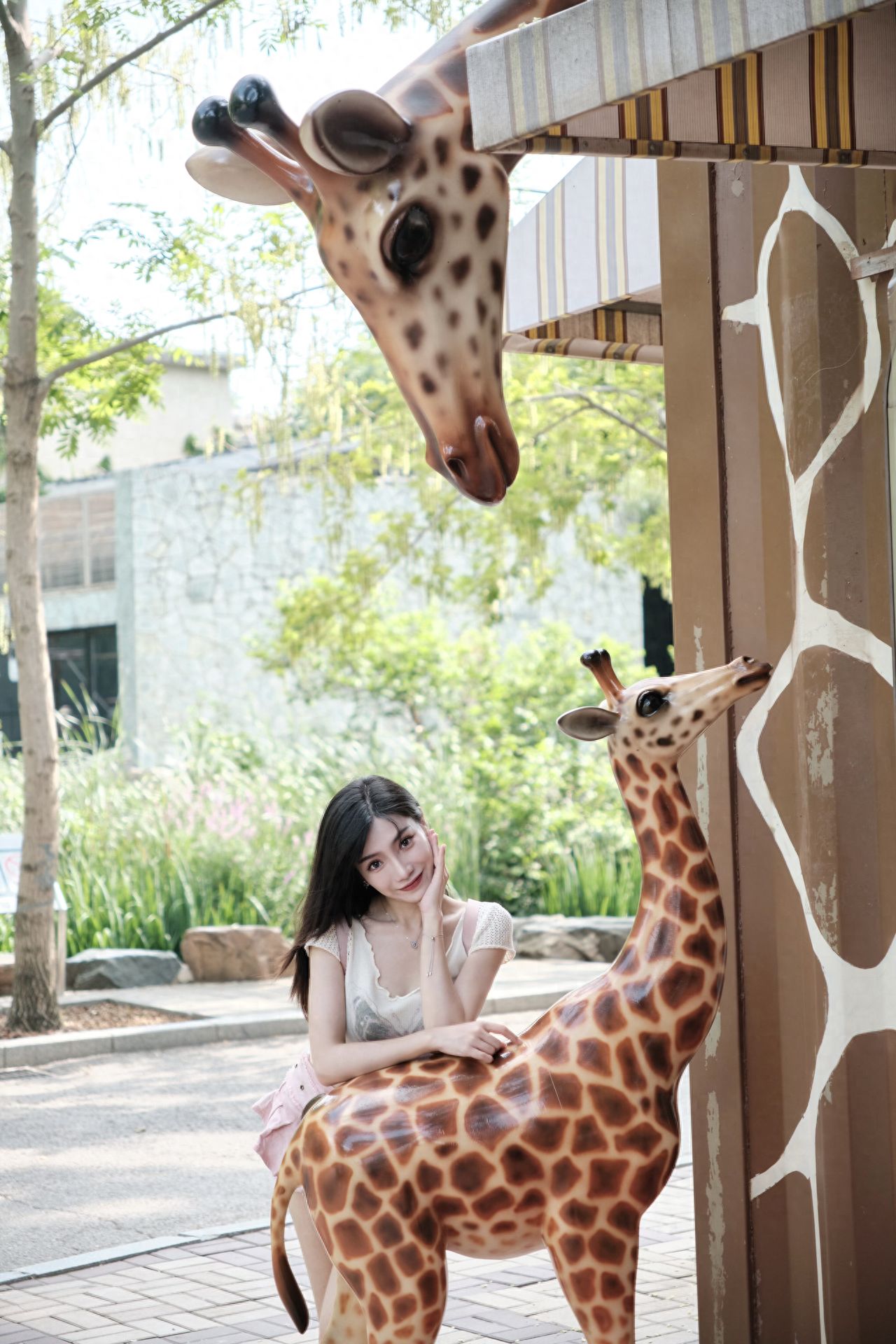 Photo by Beijing Zoo - Giraffe Sculpture