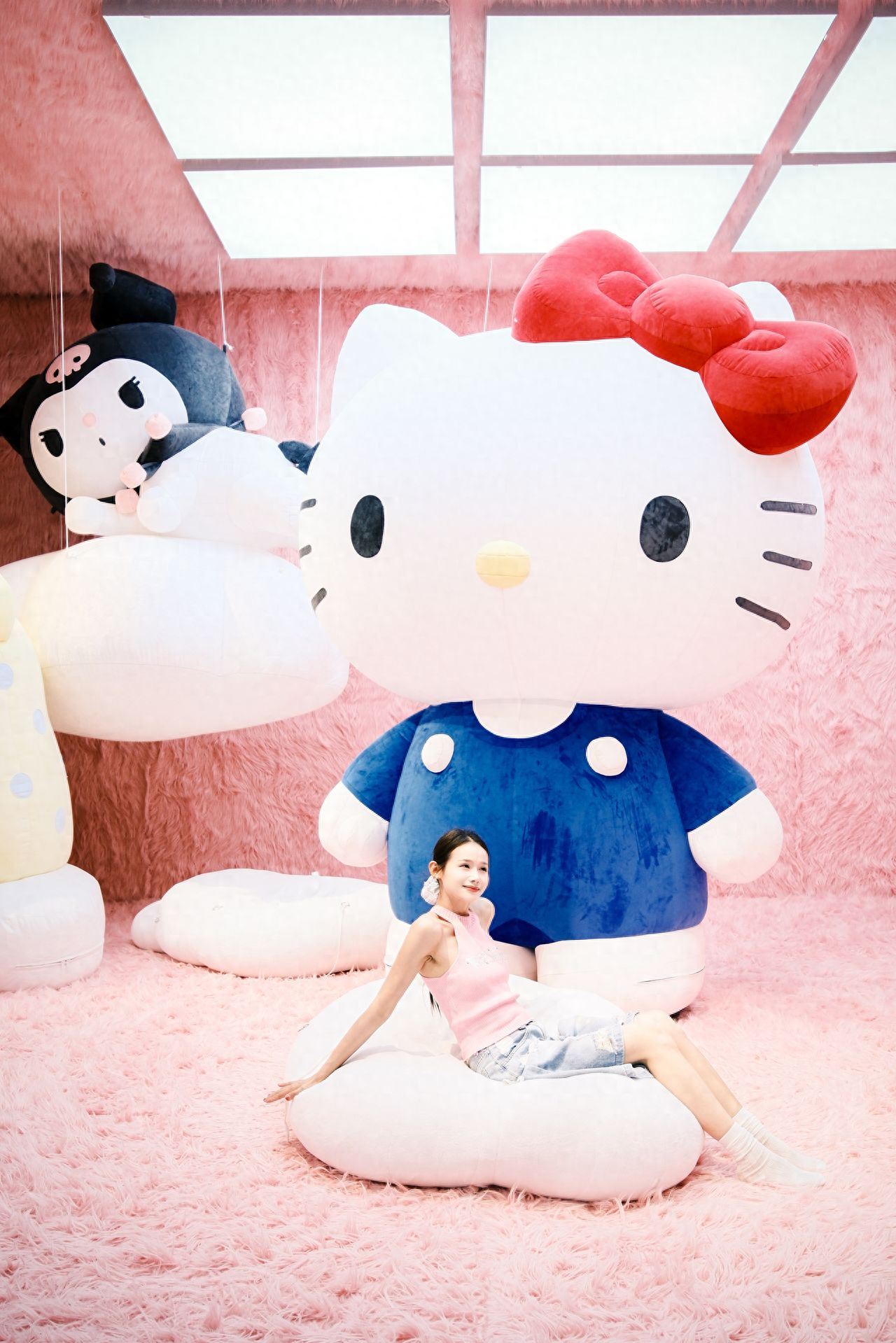 Photo by Beijing Times Art Museum - Giant Hello Kitty Inflatable Doll