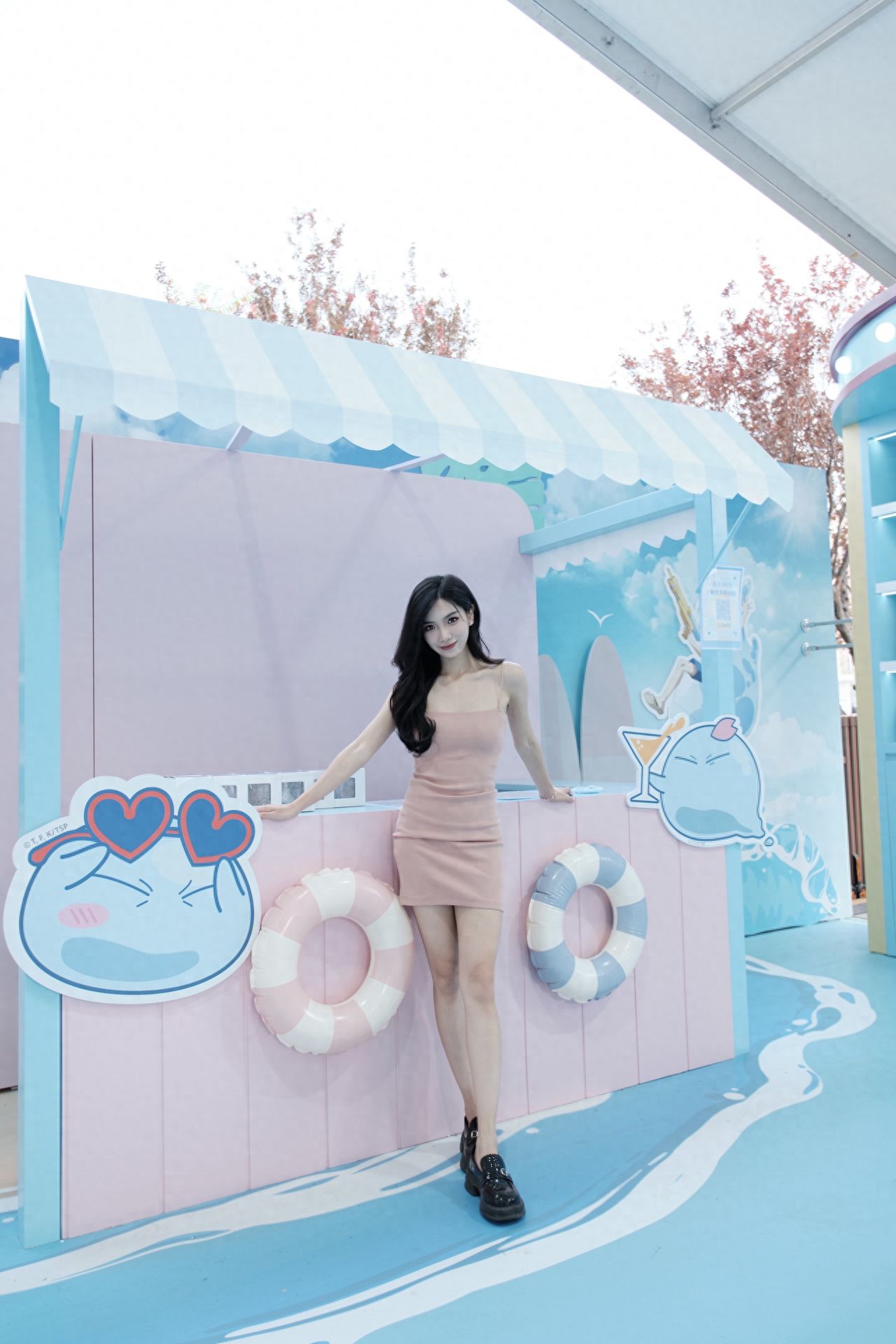 Photo by Chaoyang Joy City - Slime Flash Sales Blue Selling Counter