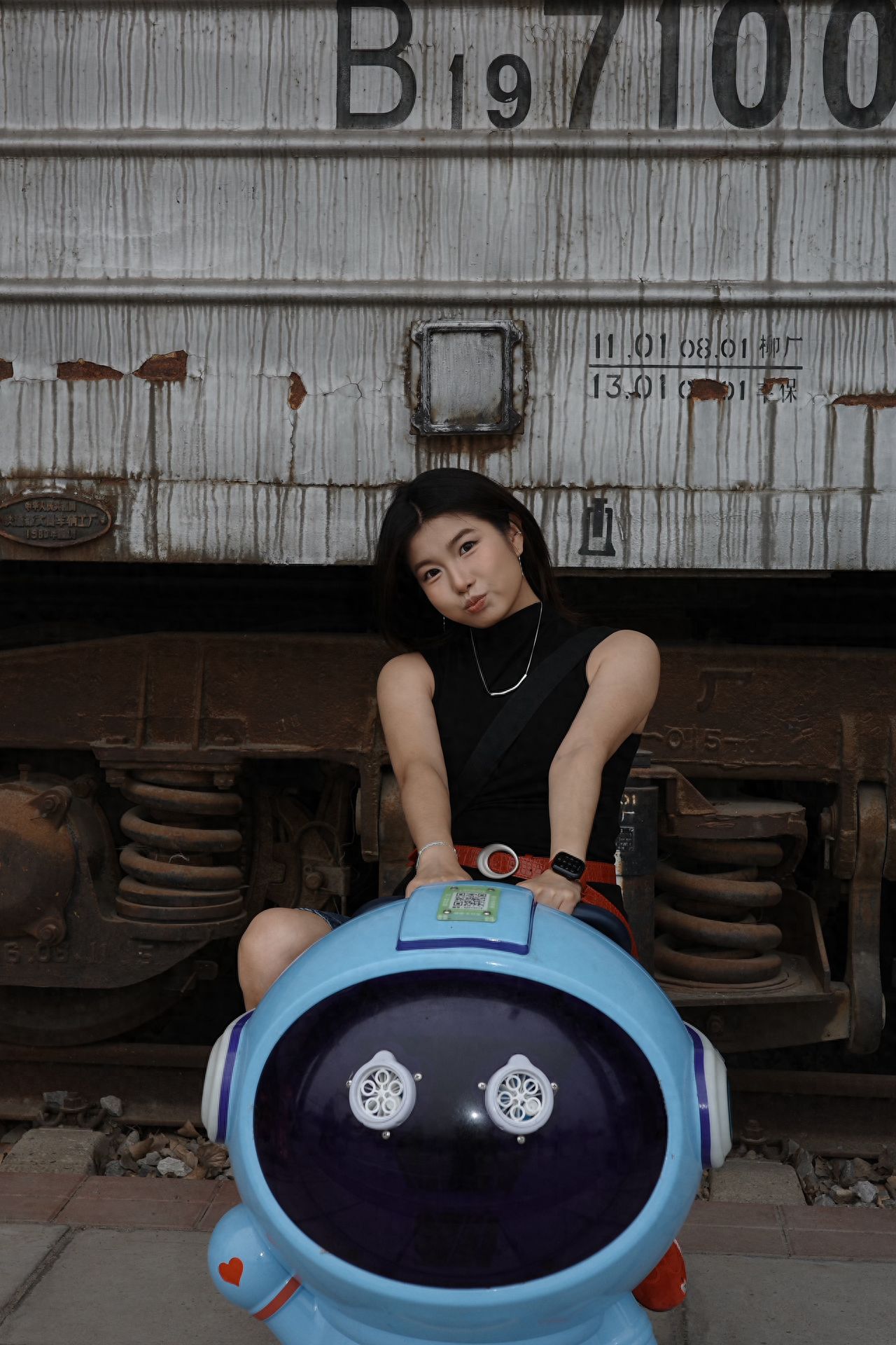 Photo by China Railway Museum - Blue Bubble Car