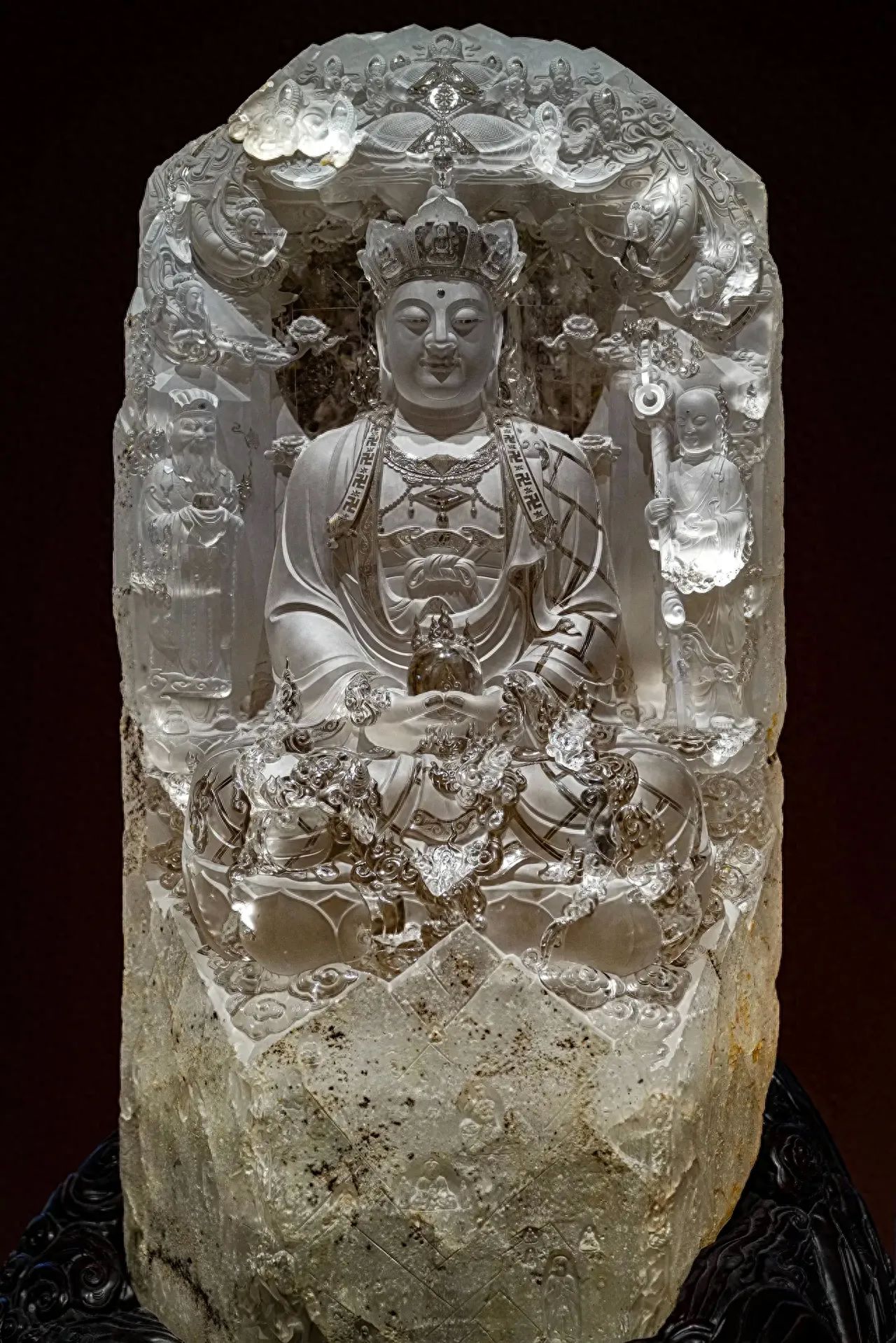 Photo by China National Arts and Crafts Museum - Buddhist Sculpture Works