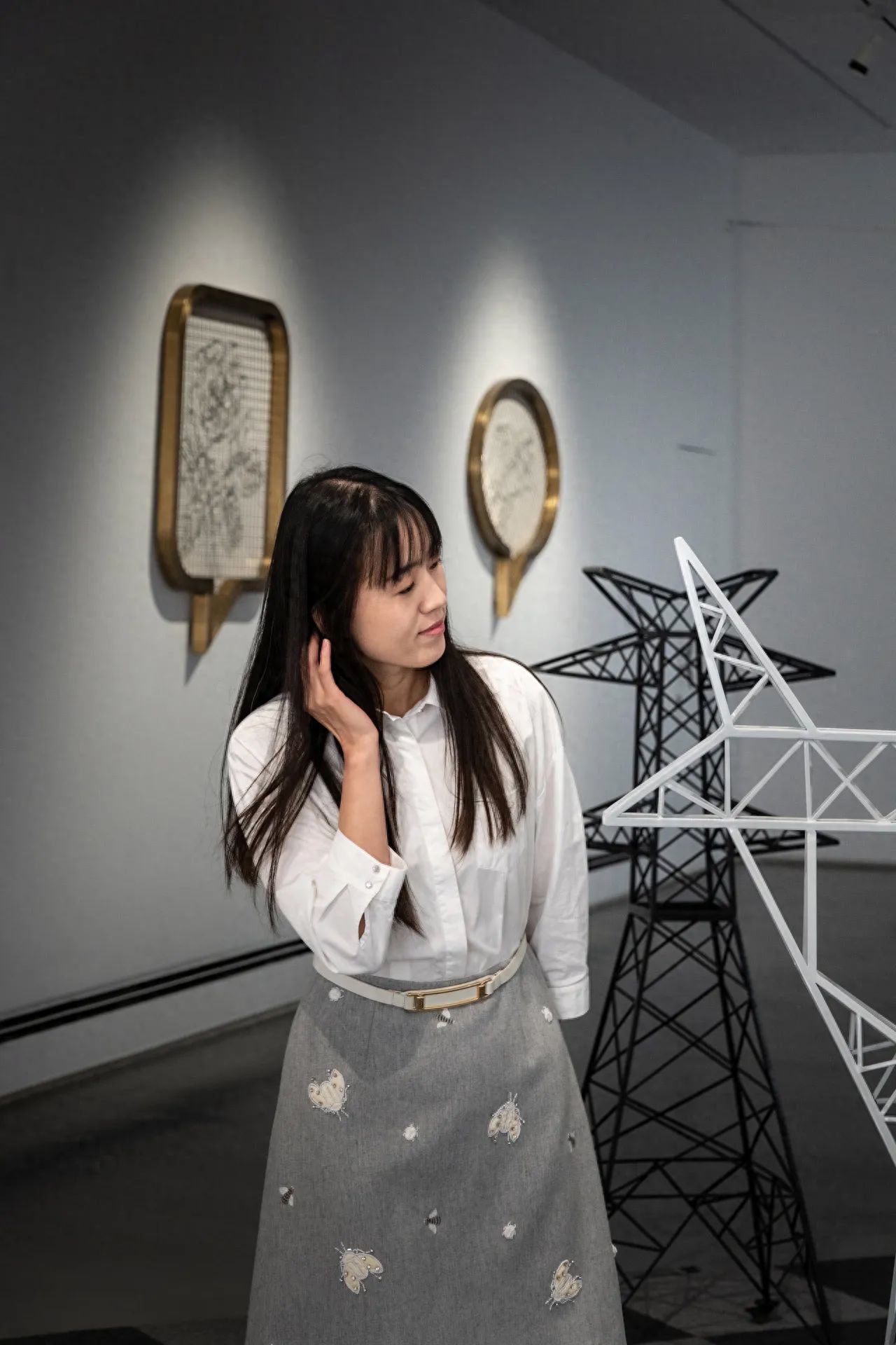 Photo by X Art Museum - White Metal Frame Installation