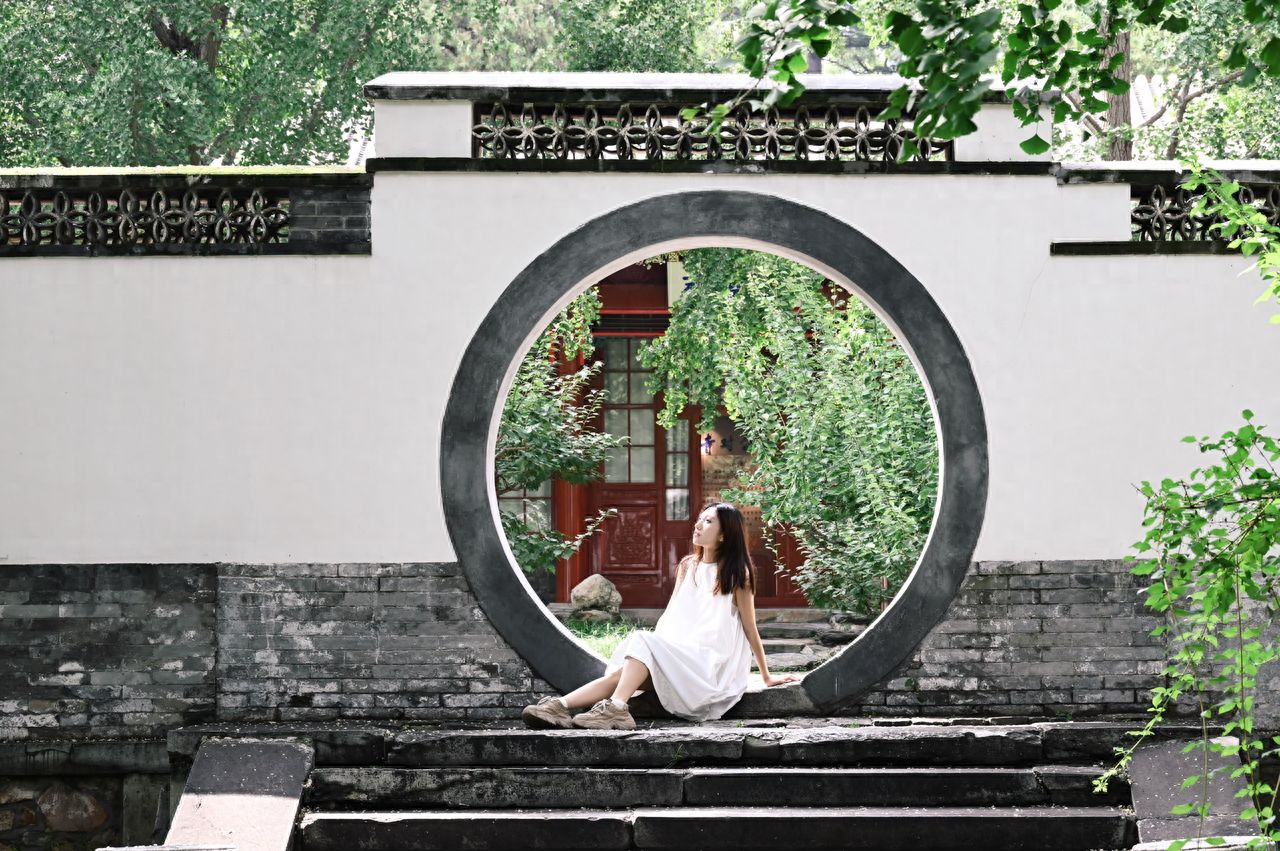 Photo by Fragrance Hill Park - Biyun Temple's Archway