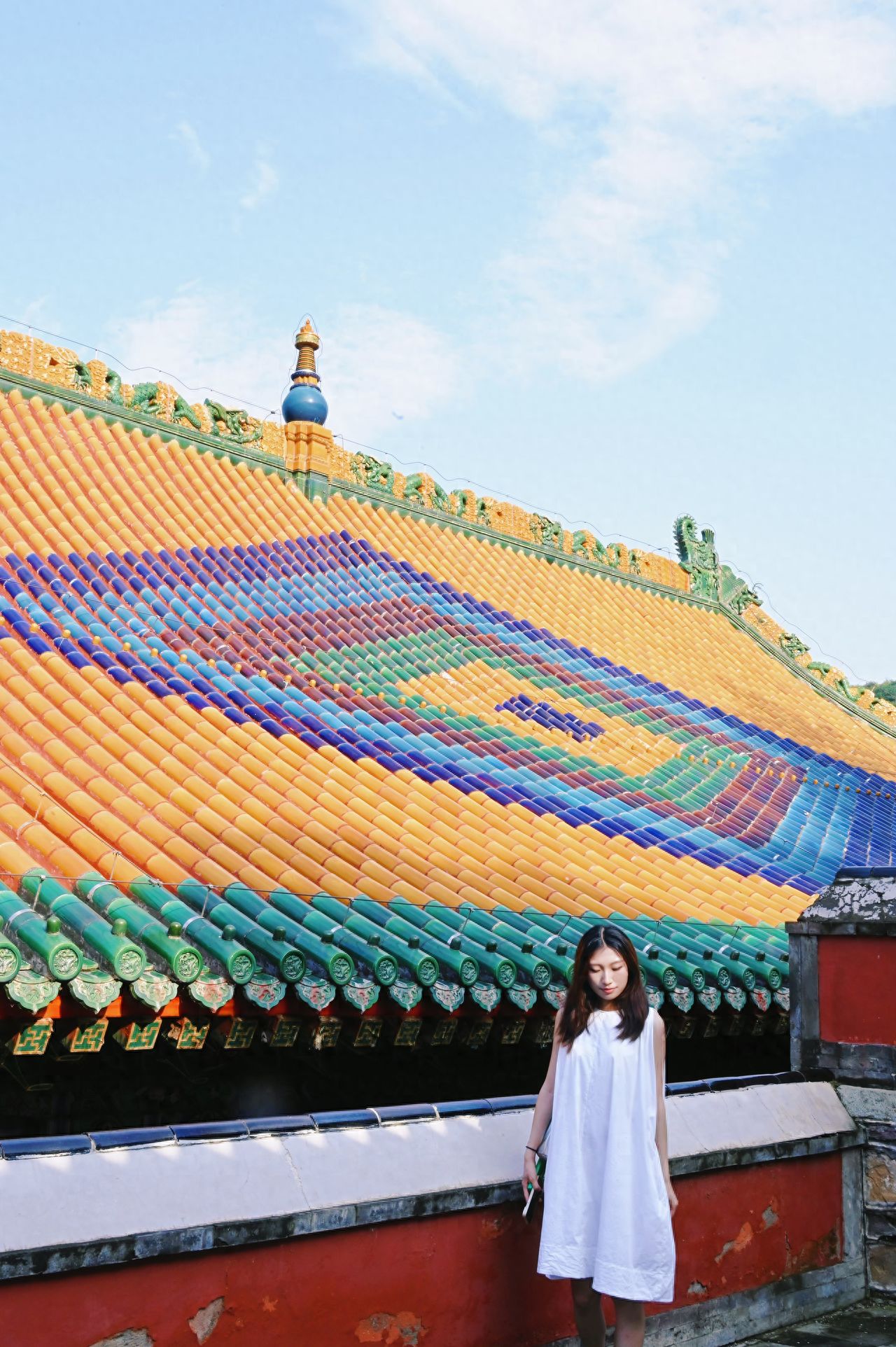 Photo by Fragrance Hill Park - Fragrance Hill Temple - Chinese-style Roof