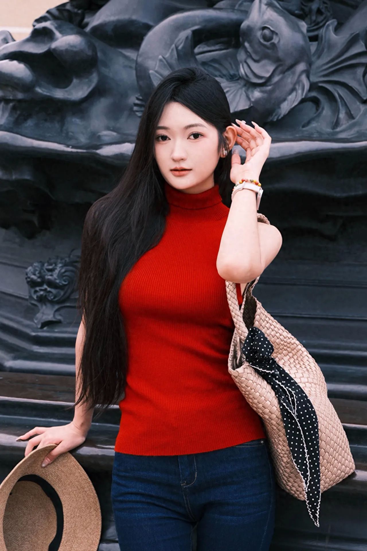 Photo by Beijing Blue Harbor - Take a photo with the metal wave sculpture at the Central Plaza.