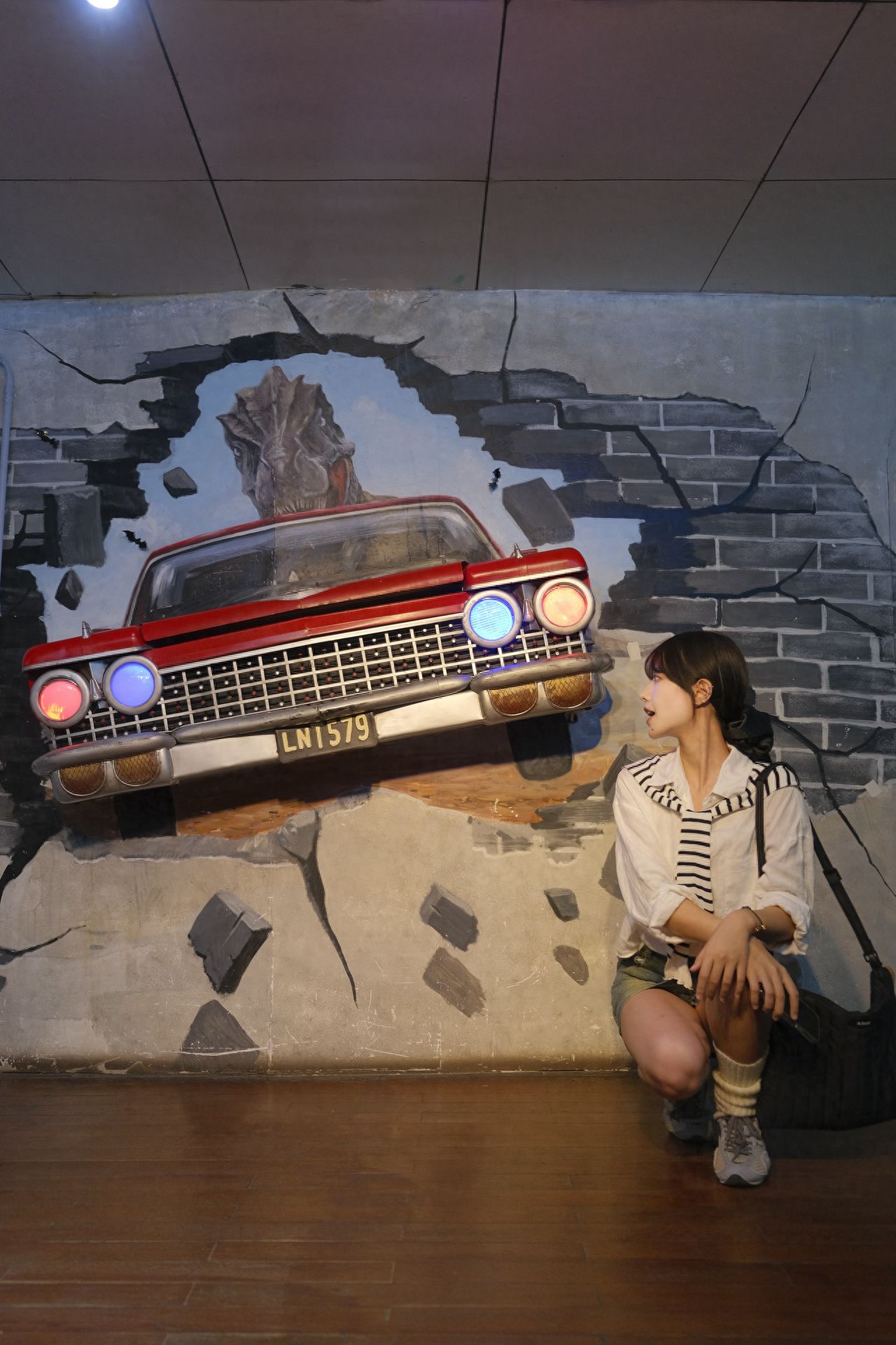 Photo by Pacific Ocean Underwater World Expo - Car Wall