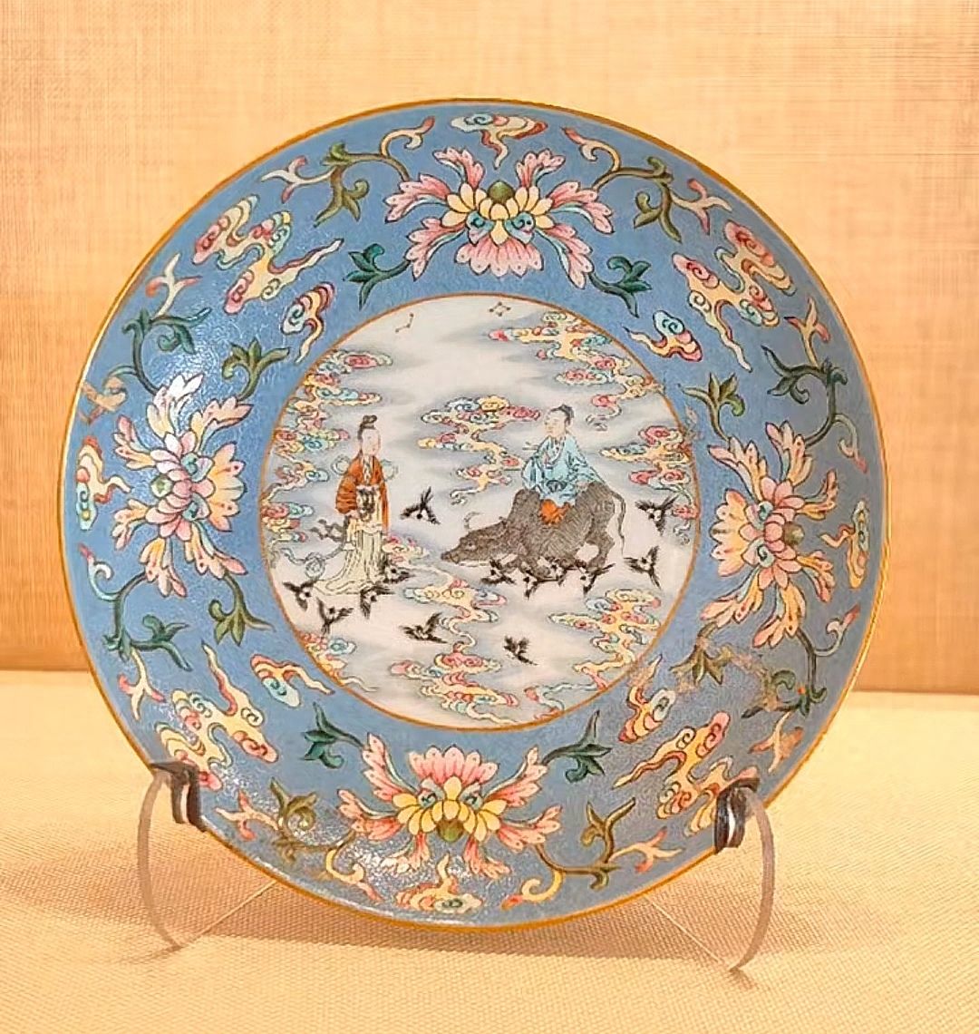 Photo by Beijing Wanshou Temple - Porcelain Plate Exhibits