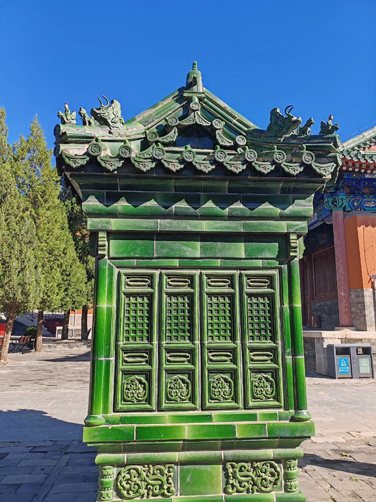Photo by Beijing Temple of Earth and Ancestral Temples - Green glazed architecture and greenery