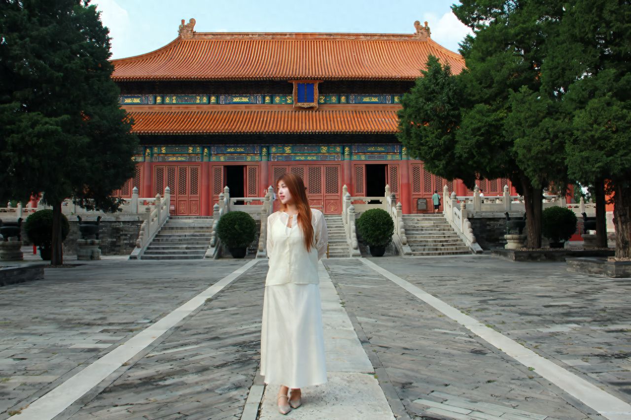 Photo by Beijing's Temple of Earth and Ancestral Temple in front of traditional Chinese architecture