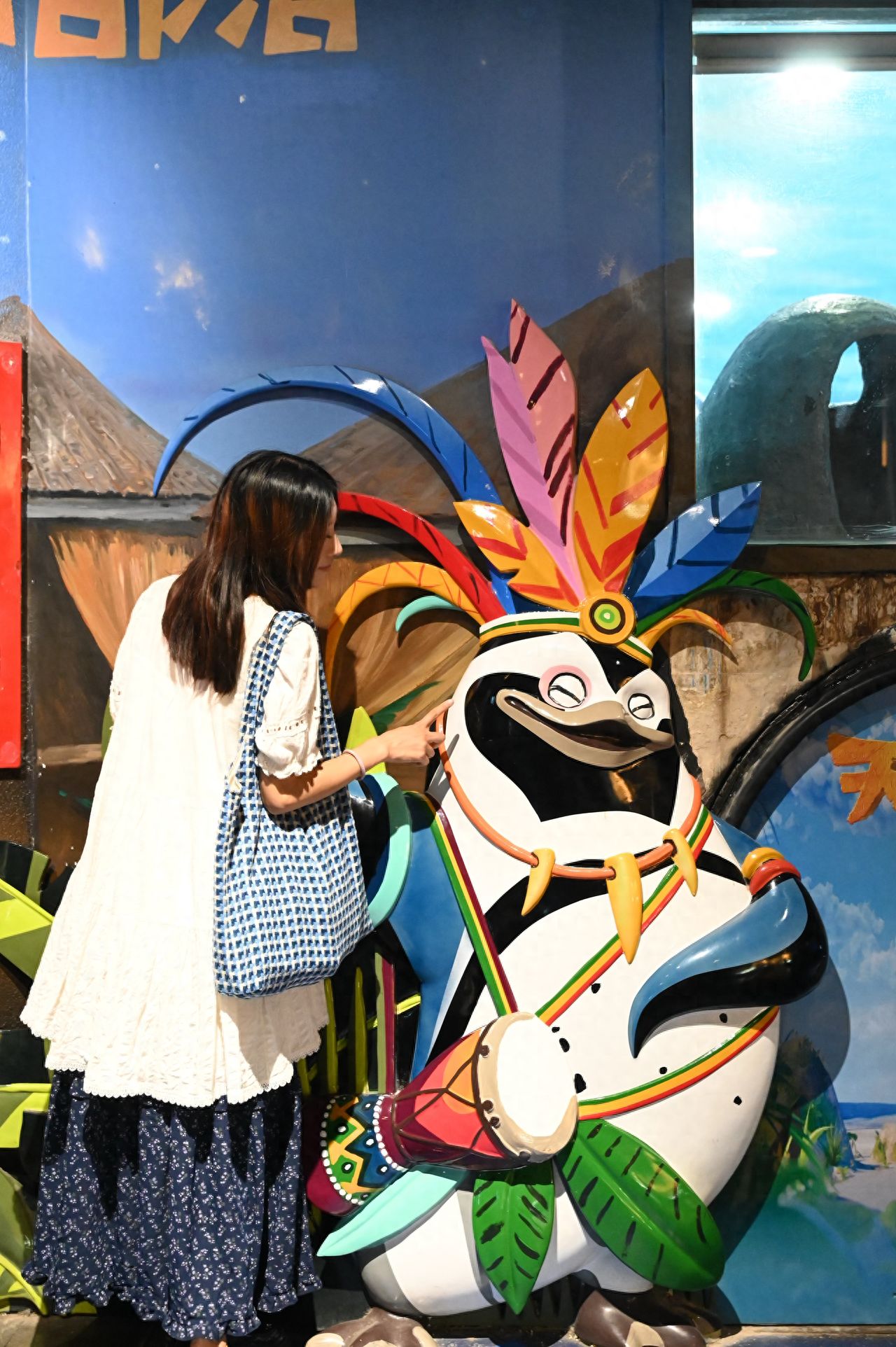 Photo by Beijing Aquarium - Indian Penguin Relief Sculpture