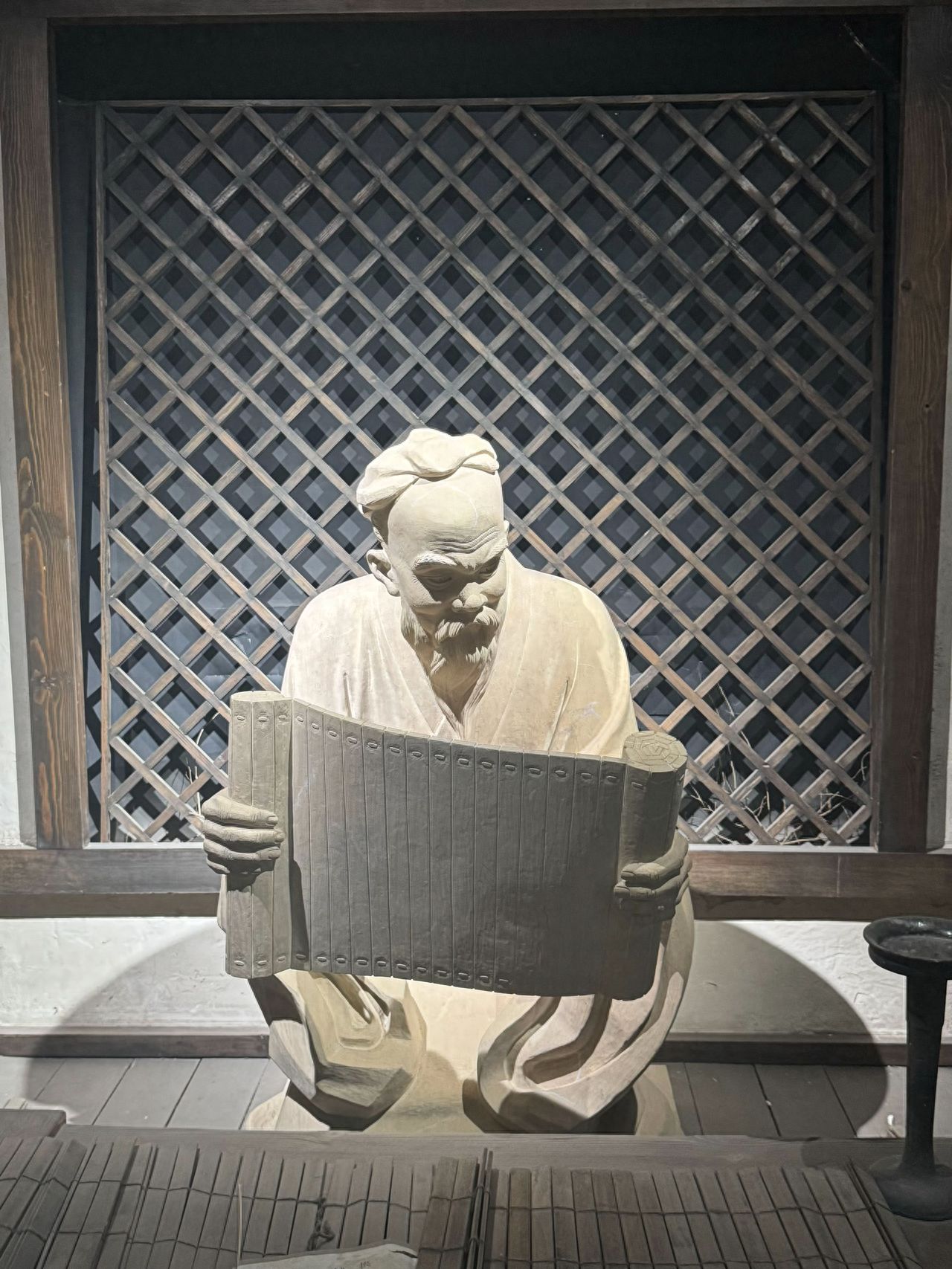 Photo by Confucius Temple and Guozijian Museum - Character Sculpture Exhibitions and Windows