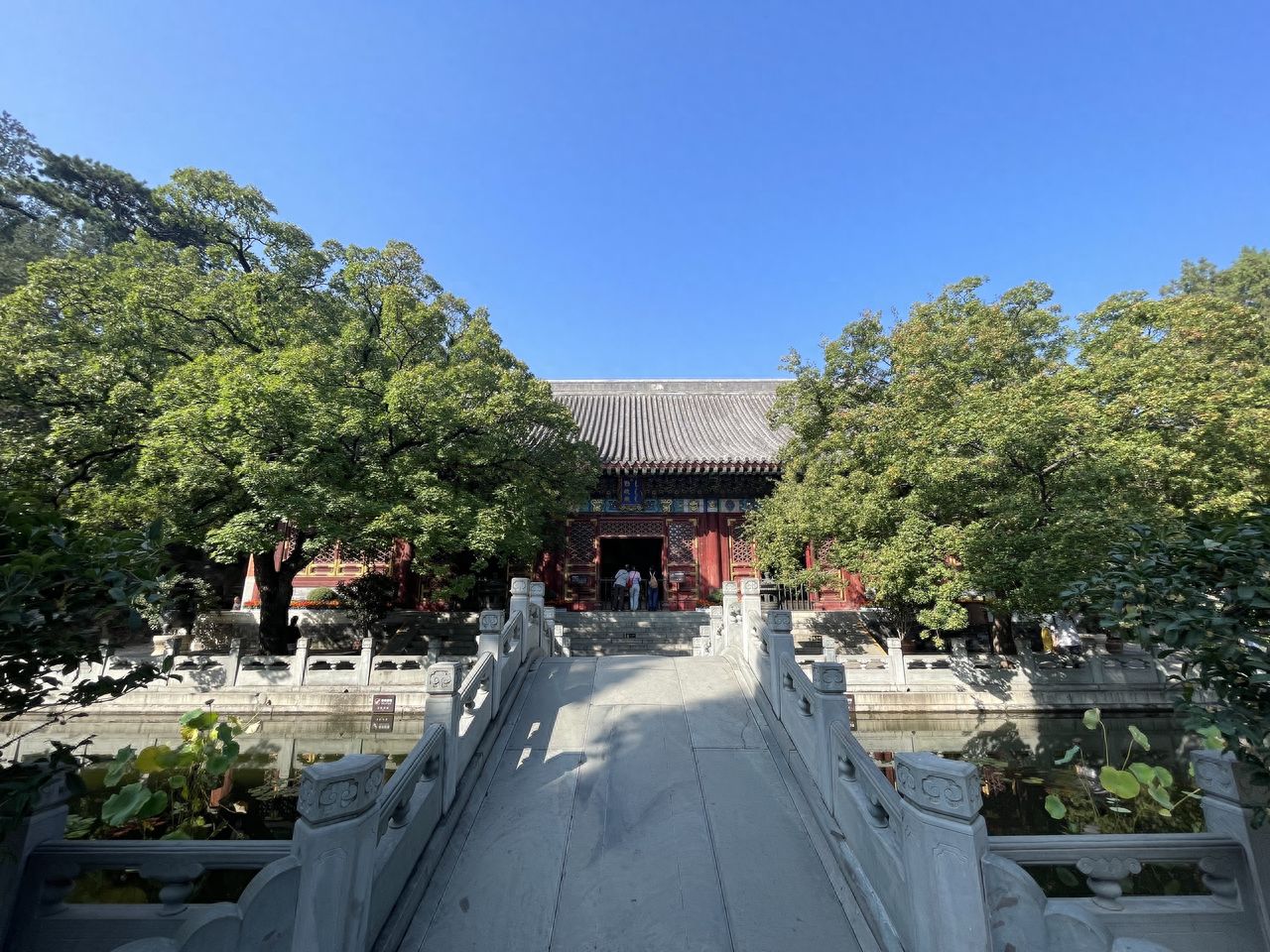 Photo by Beijing Xiangshan Park - Stone Bridge Pond and Ancient Greenery and Architecture