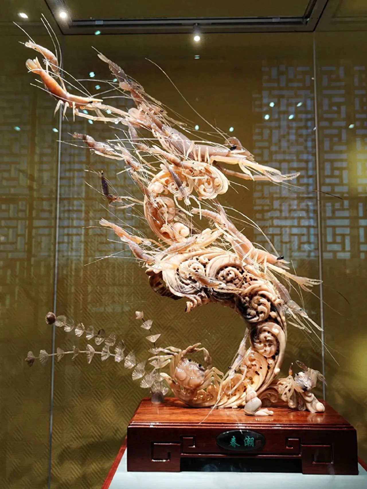 Photo by China National Arts and Crafts Museum - Carving in the Corner: Spring Tide