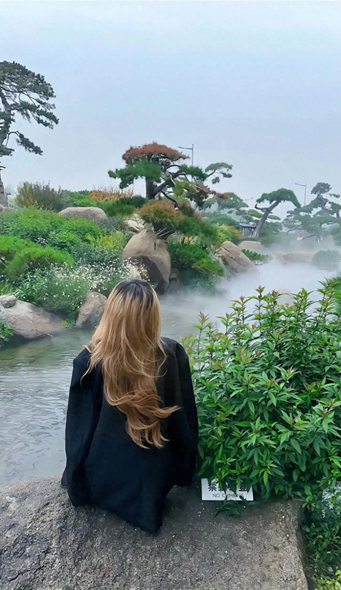 Photo by Luo Hong Photography Art Museum - By the Pond