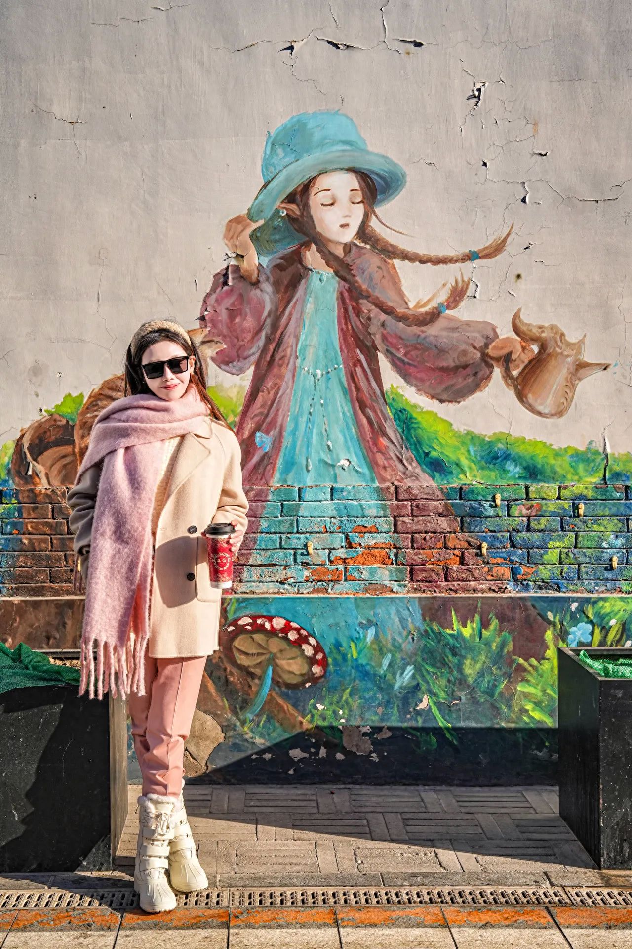 Photo by Lanman Hutong - Graffiti Wall