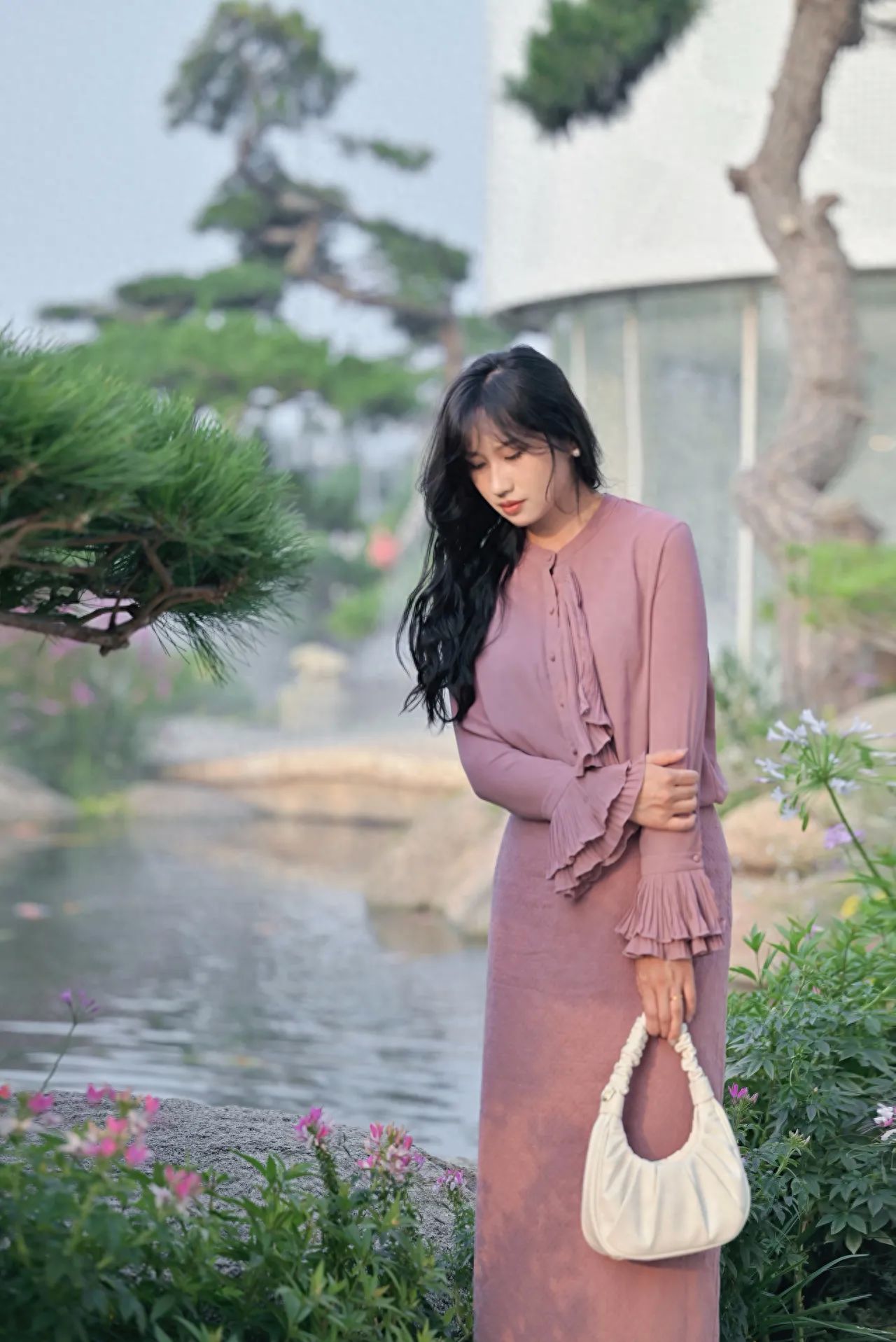 Photo by Luo Hong Photography Art Museum - Eastern Garden Landscape Pond Side