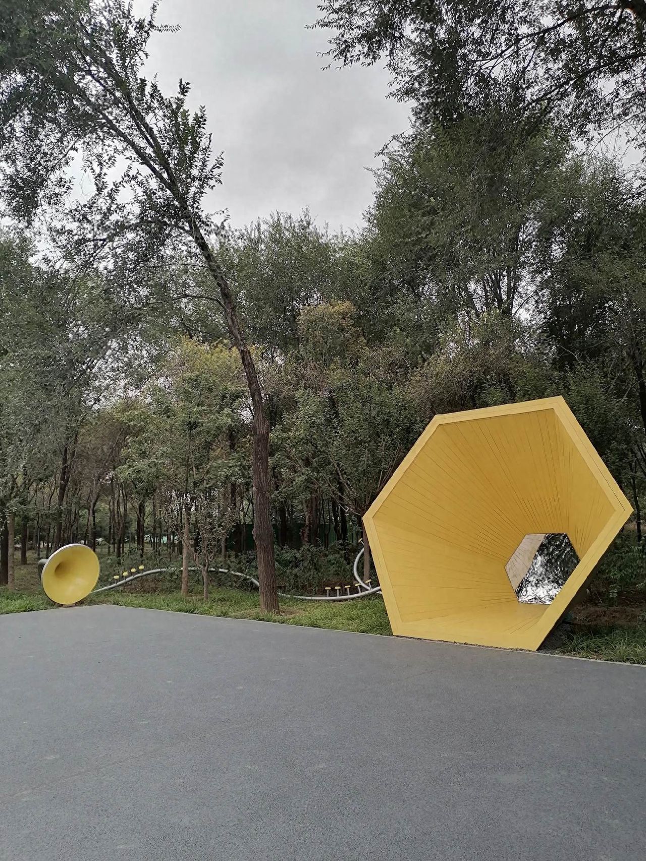 Photo by Wenyu River Park - Yellow Hexagonal Installation and Horn