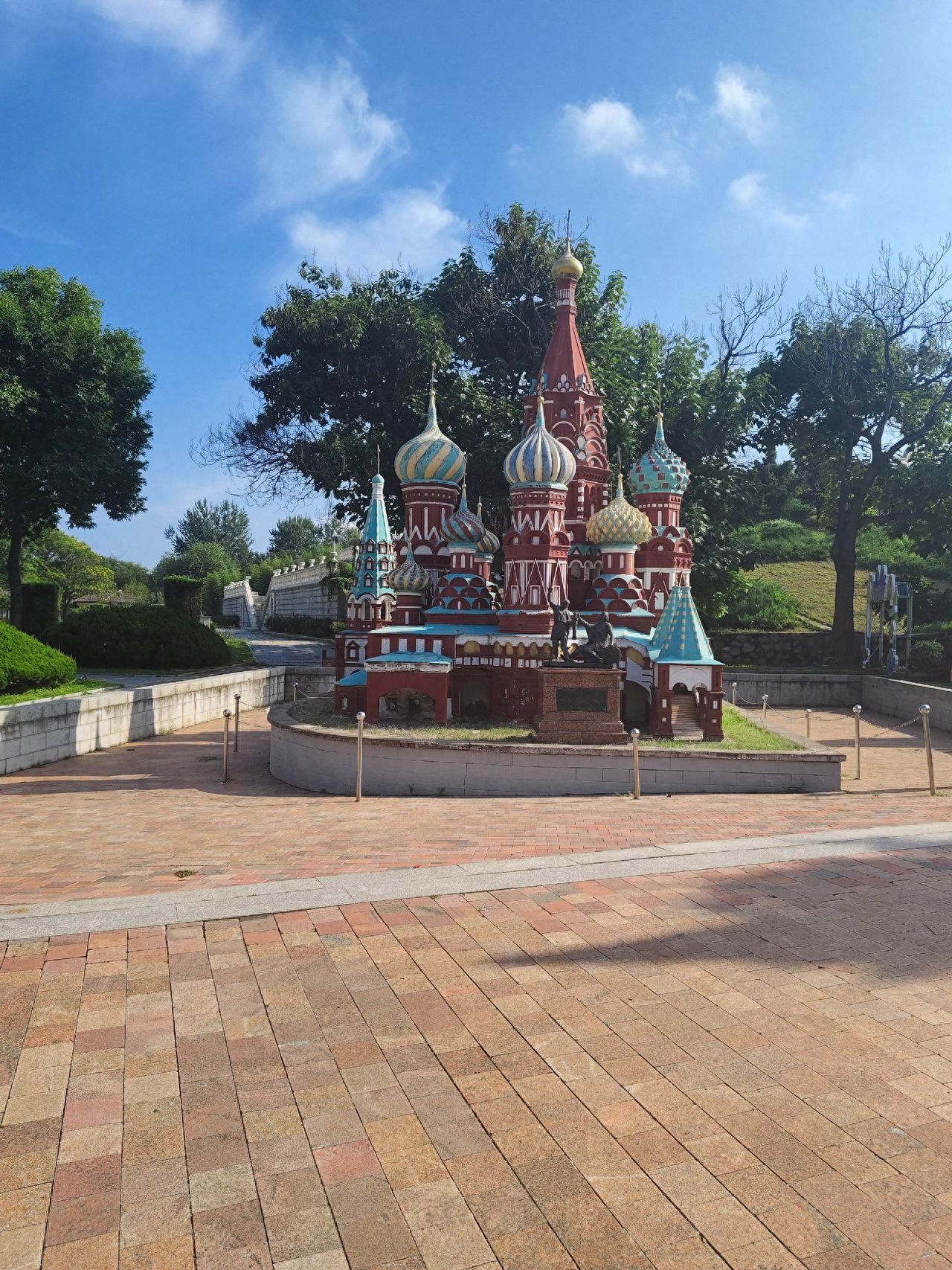 Photo by Beijing World Park - photographing the St. Basil's Cathedral model.