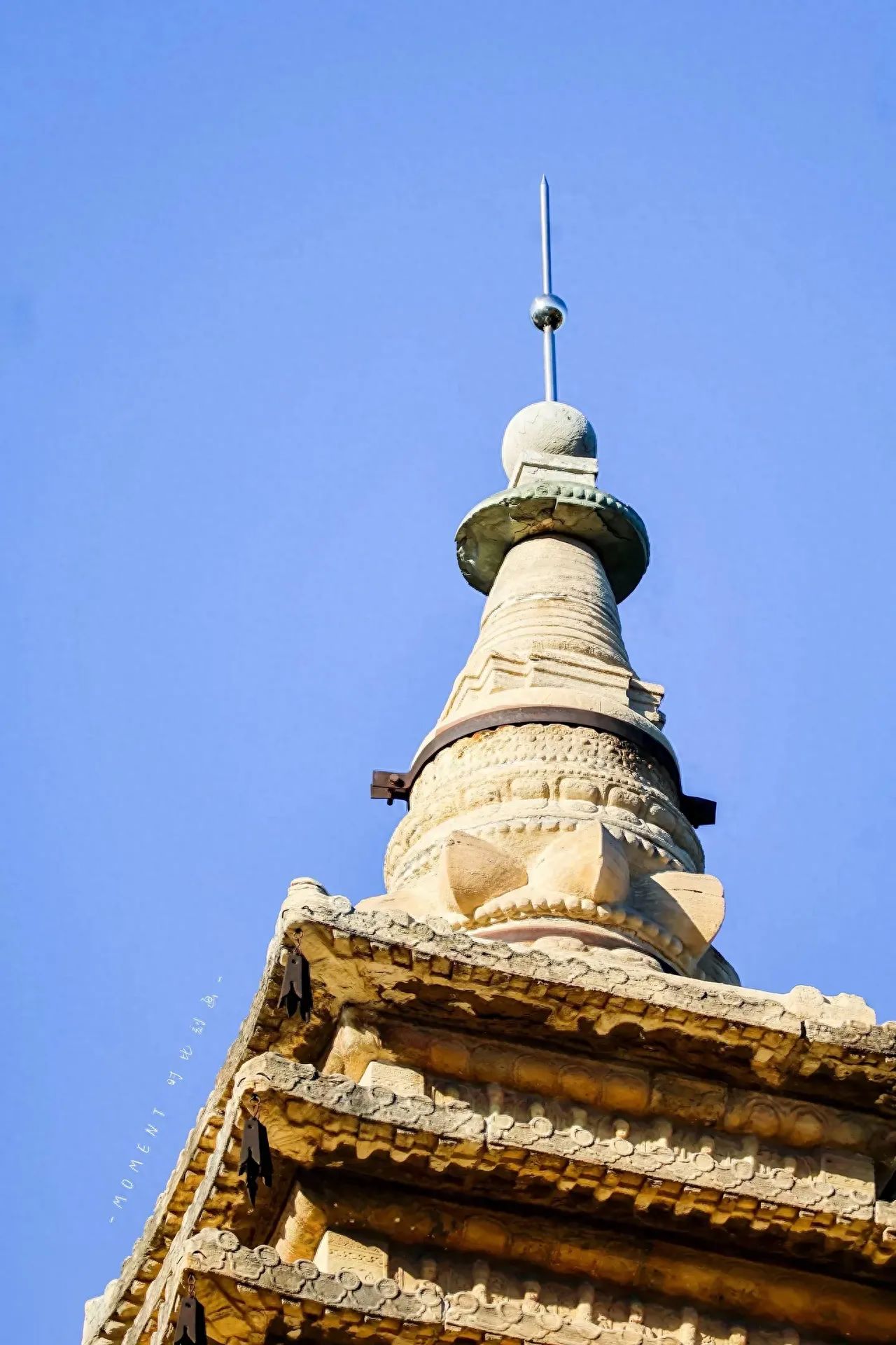 Photo by Beijing Stele Art Museum - Upward shot of the top architecture of the brick tower