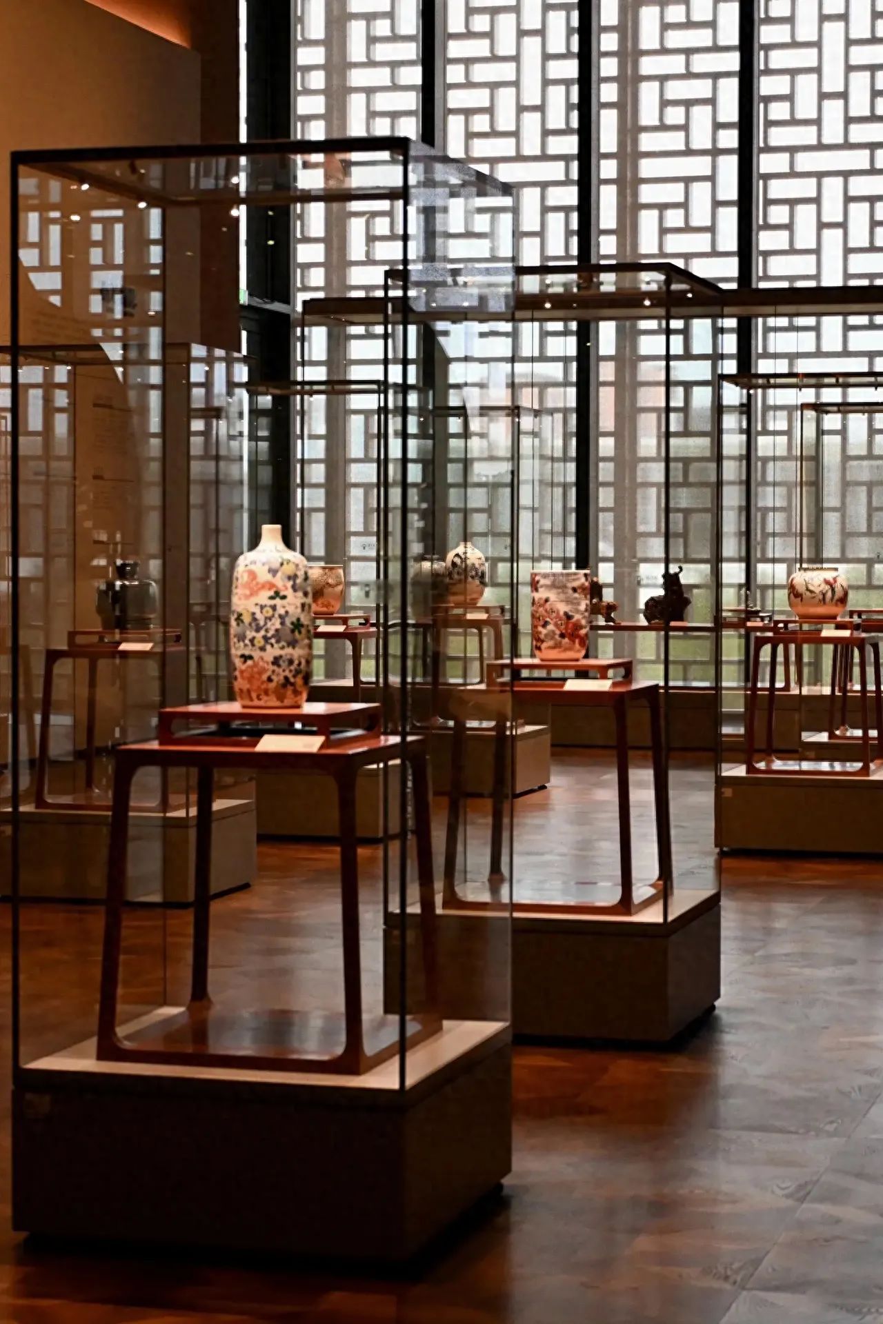 Photo by China National Arts and Crafts Museum - Porcelain Exhibition