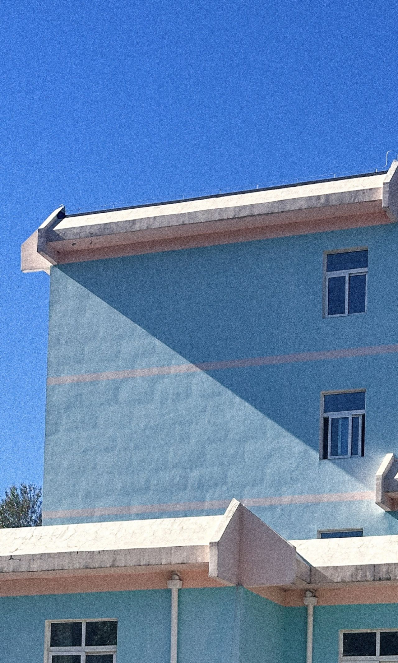 Photo by Tanzhe Temple - Blue house photography nearby on the road