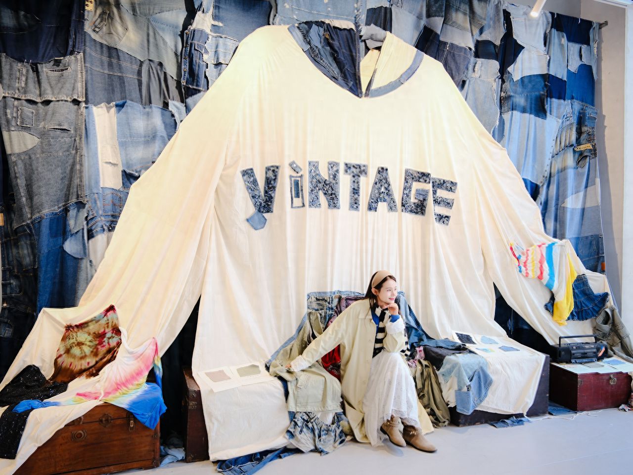 Photo by Shougang Park - Next to the White Clothes