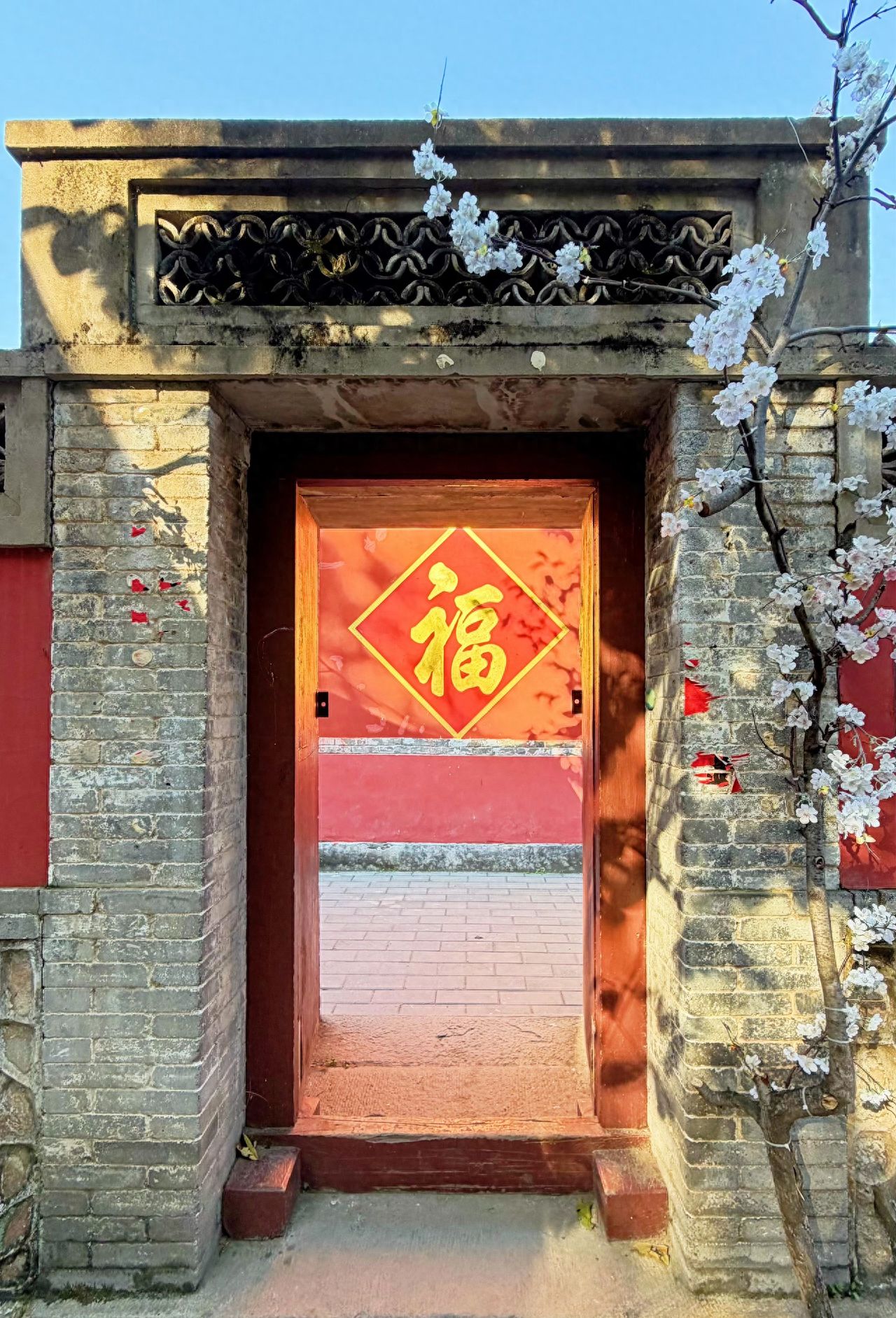 Photo by Tanzhe Temple - Temple Gate Frame and Wall of Blessings