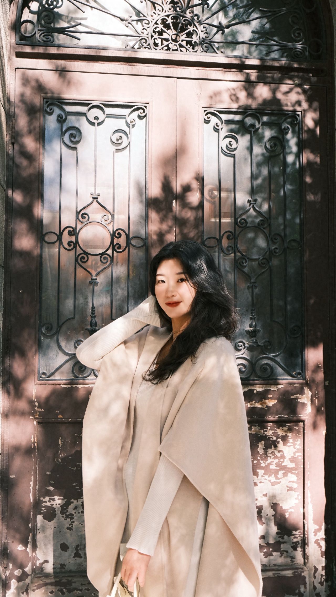 Photo by Dongjiaomin Alley – Photo with Building Iron Gate