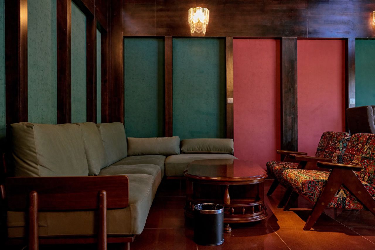 Photo spot in Yicuo Lake · Duo Di Manor, China