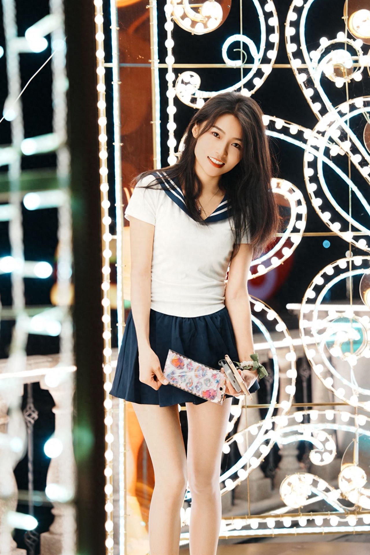 SOLANA Blue Harbor - Pose for Photos with Architectural Lighting at Night — photo spot in Blue Harbor  , China