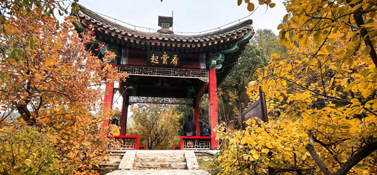 Photo by Fragrant Hills Park - Small Pavilion Architecture and Autumn Leaves