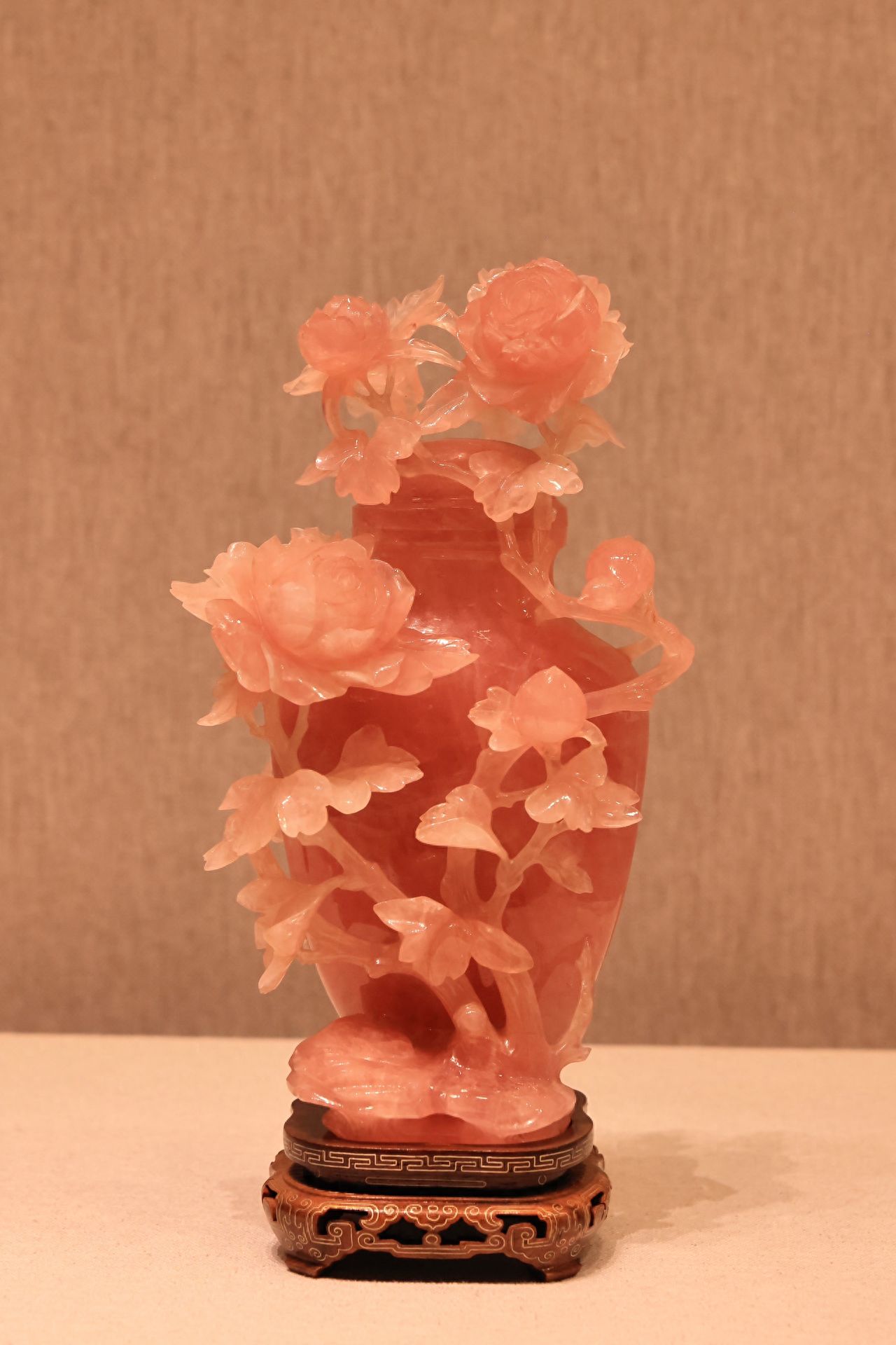 China National Museum of Arts and Crafts - Red Carved Jade Exhibit — photo spot in China Arts & Crafts Museum  , China